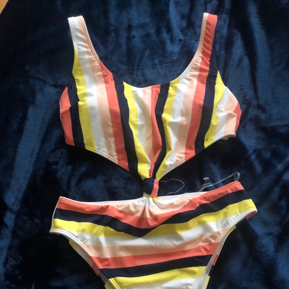 Abercrombie and Fitch swimsuit size S new